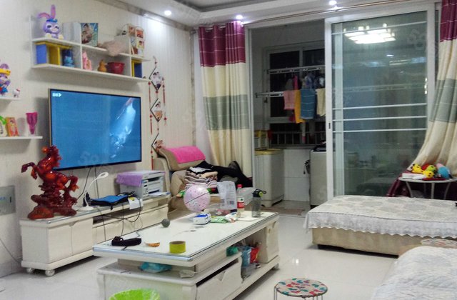 嘉明恒信阳光里程，多层一楼带院，115m²，带车库，出入方便