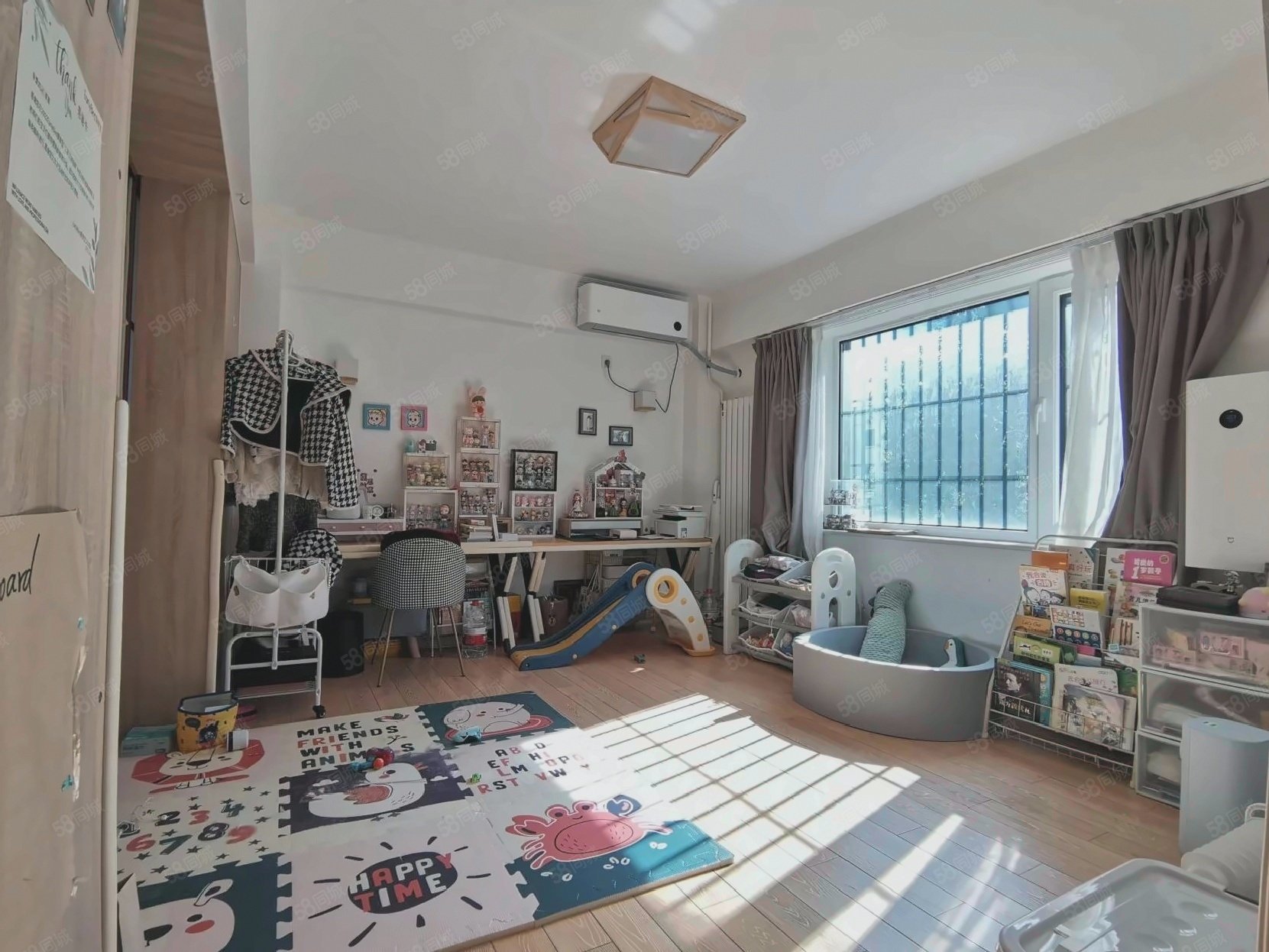 日壇晶華4室1廳3衛(wèi)186.61㎡南北1600萬