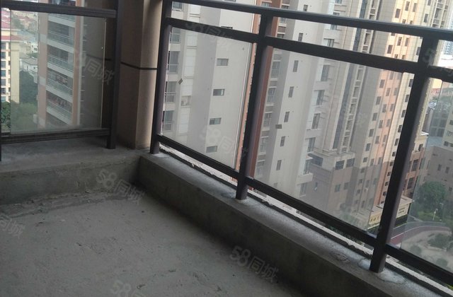 越亚天赐良园3室2厅111㎡59.5万二手房图片