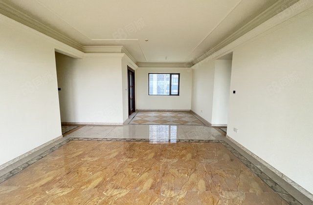 碧桂园 翡丽湾 240万大四居室 新房未住 送车位 大平层