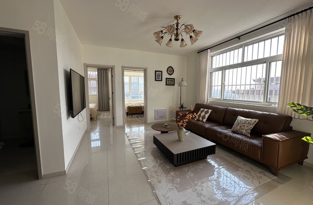 水岸新城 好楼层 边户 三室二厅 新城邦 万豪   价格可议