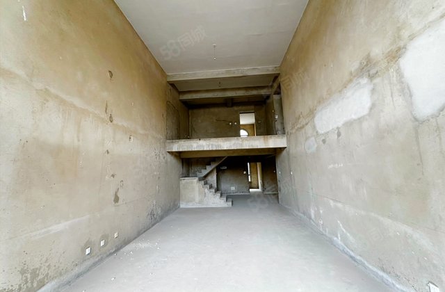 昆华苑浅山逸城5室2厅265㎡128万二手房图片