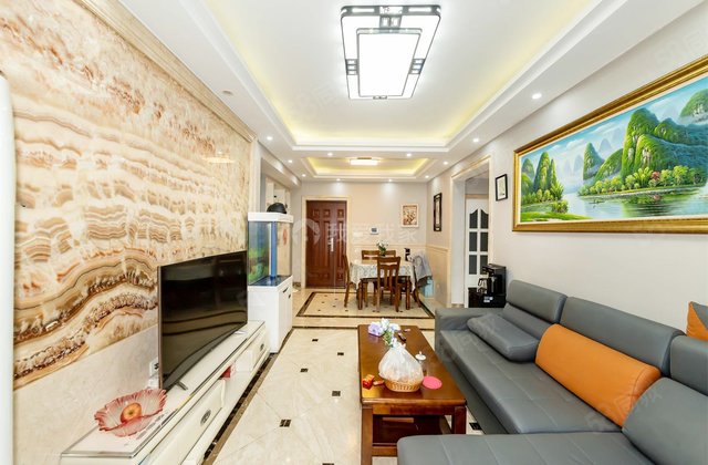 御湖湾3室2厅93.51㎡150万二手房图片