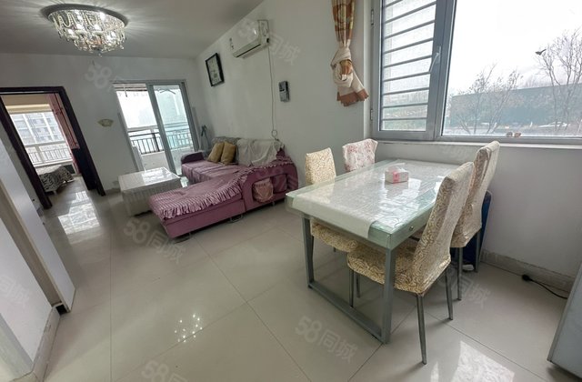 阿卡四期  前排 两室边户 采光好 带楼台 全明户型 急售