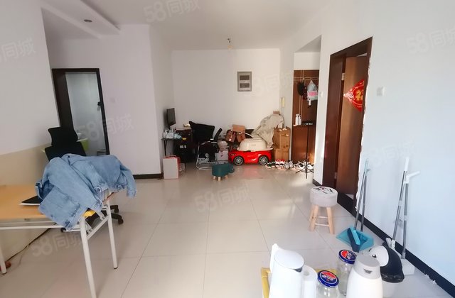 名园新居2室2厅82.88㎡157万二手房图片