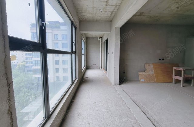 锦园3室2厅170㎡110万二手房图片
