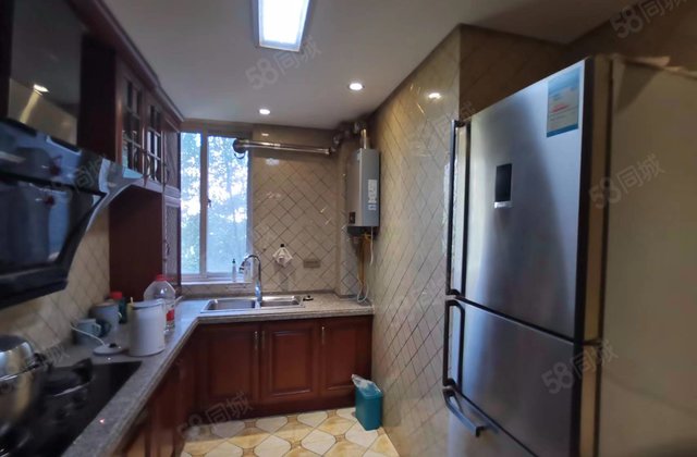 白桦林间3室2厅132.13㎡170万二手房图片