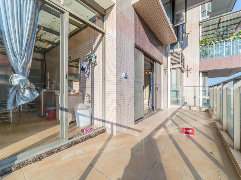 调动急卖)观景楼层~环境优美~统一装修~居住舒适,奥林华府-深圳58同城