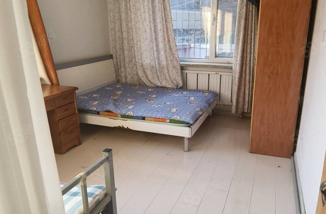 新闻街小区1室1厅34㎡8.5万二手房图片