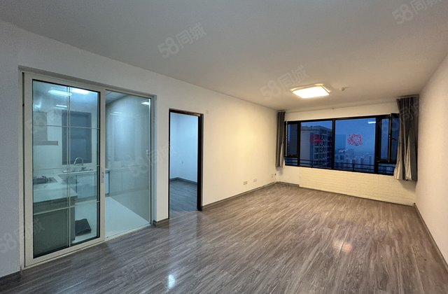 房东急出 东边户百合新城免大税 看房有钥匙