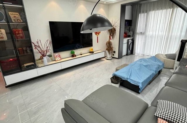 天伦首府3室2厅126㎡53万二手房图片