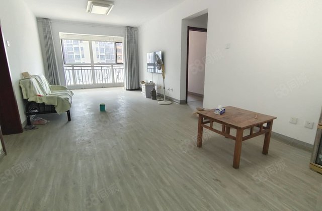 新东方龙湾 带车位 免大税 好楼层 好位置 看房方便