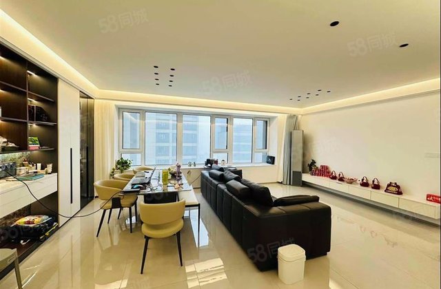 吾悦花园城3室2厅128㎡136万二手房图片