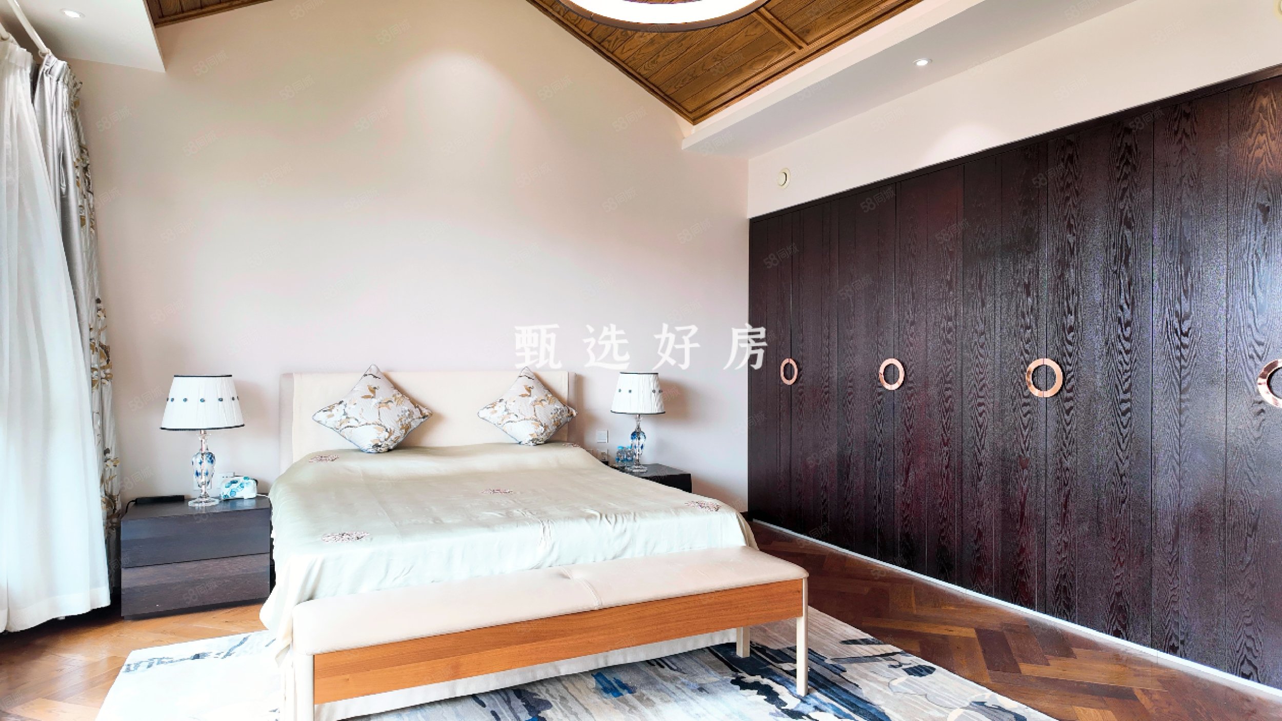 萬(wàn)城華府璽園(別墅)5室3廳4衛(wèi)375.4㎡南北9800萬(wàn)