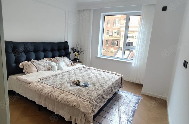 绿地剑桥3室2厅111㎡65.8万二手房图片