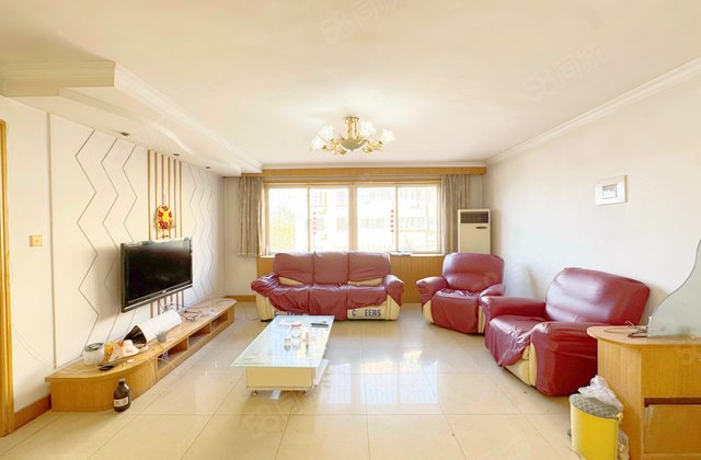 水晶小区3室2厅140.79㎡116万二手房图片