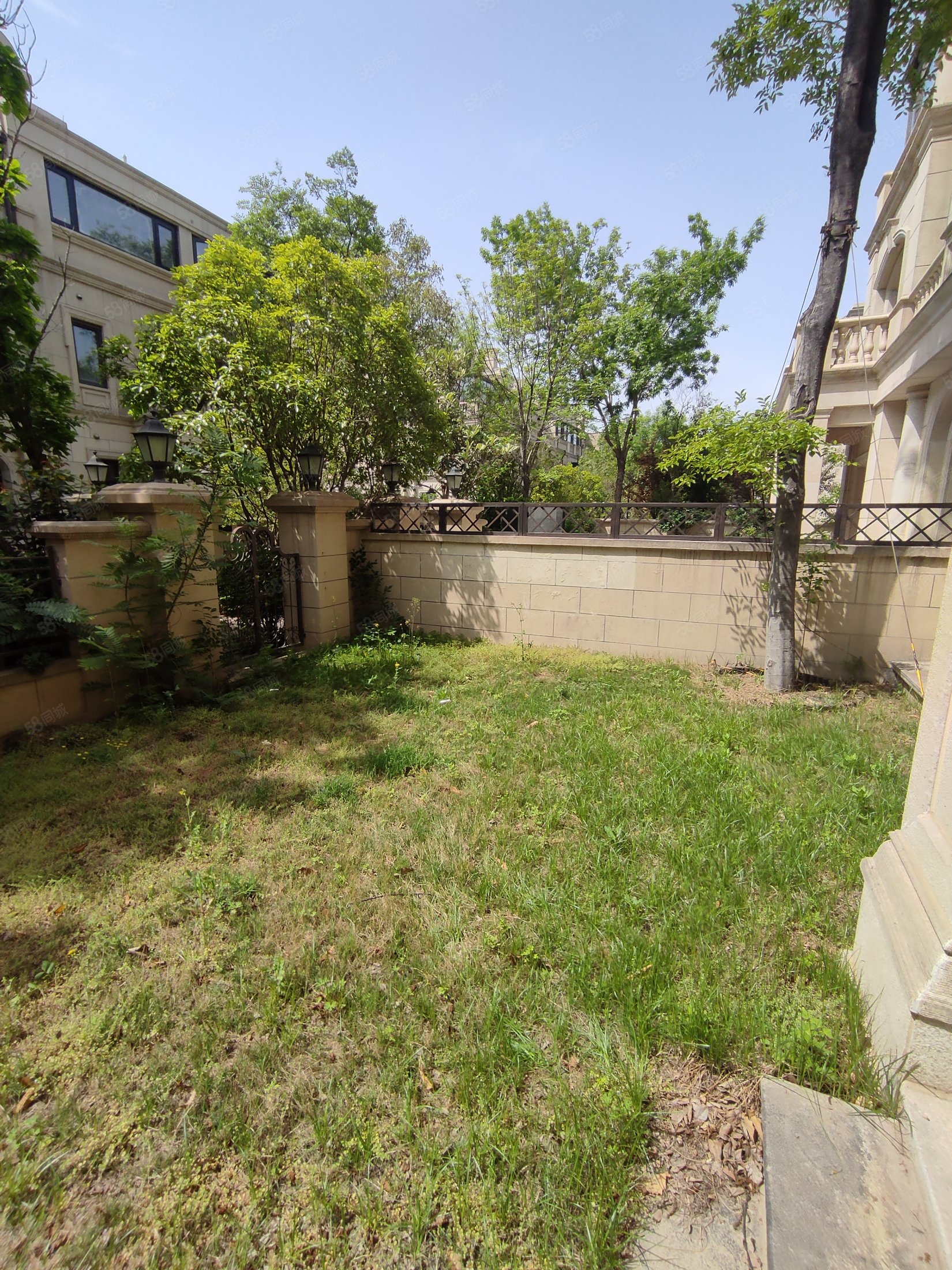 带3个车位!全款优惠空间大!,鸿园玉兰苑(东苑别墅)-郑州58同城