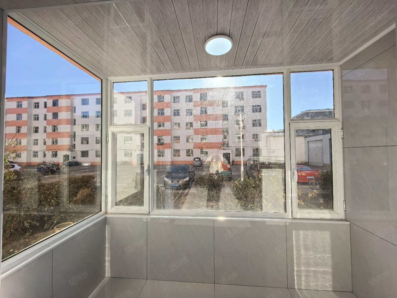 乌煤公司生活小区2室2厅1卫78㎡南北38万