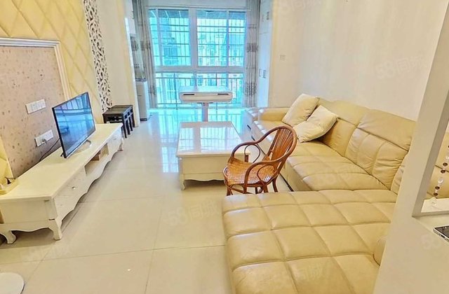 壹街区3室2厅136.61㎡86.8万二手房图片