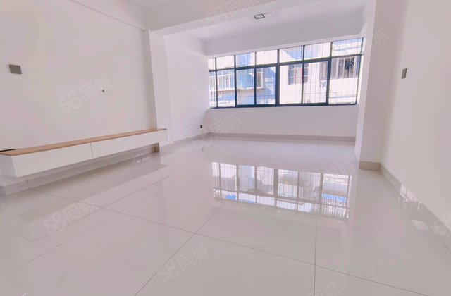 林业厅住宅小区3室2厅74.17㎡86万二手房图片