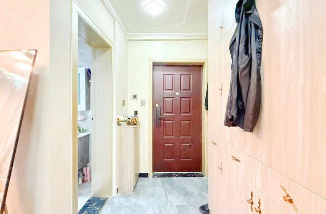 紫檀华都1室1厅50㎡53万二手房图片