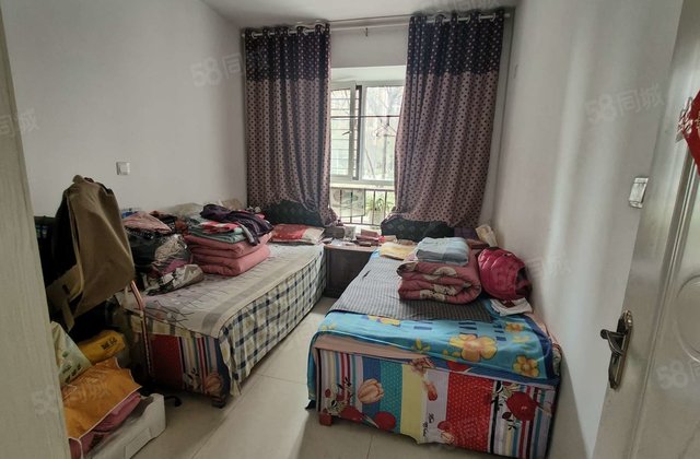 金柱大学城东苑 1房 周边配套完善