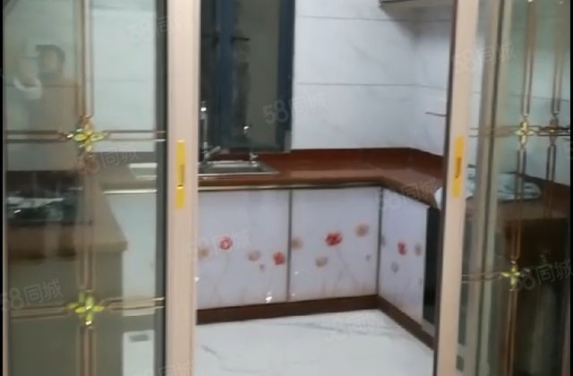 鑫和地王广场3室2厅119㎡99万二手房图片