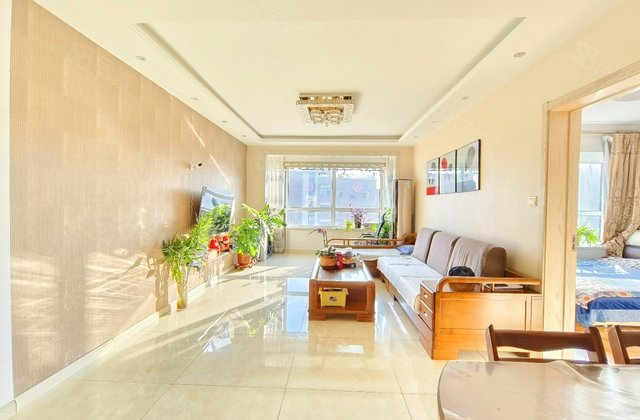 香港城3室2厅123.94㎡75.8万二手房图片