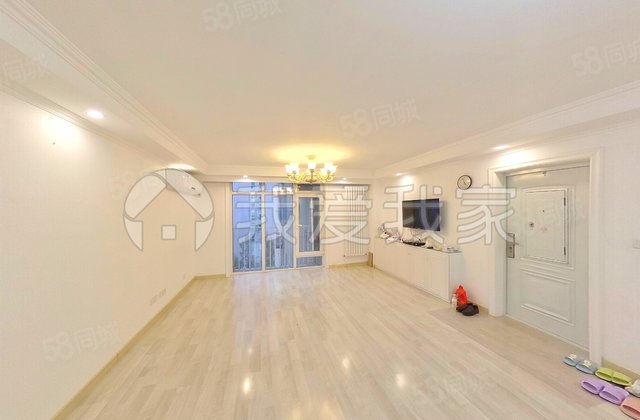 華僑村3室1廳2衛(wèi)168.1㎡南1199萬