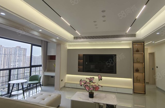 岳池精装四房 房东急售 龙庭御景 127盘 59.8万送车位