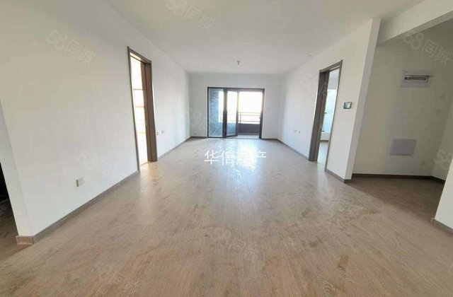 翰林天悦 电梯洋房 四室四叶草 带车位送储 民生凤凰城