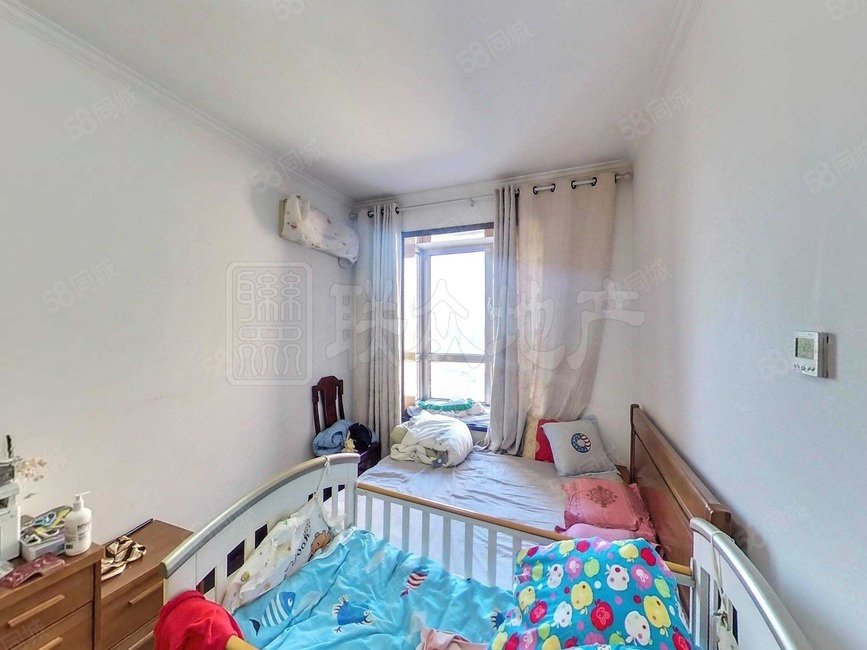 星光公寓3室2廳2衛(wèi)146.24㎡東南502萬