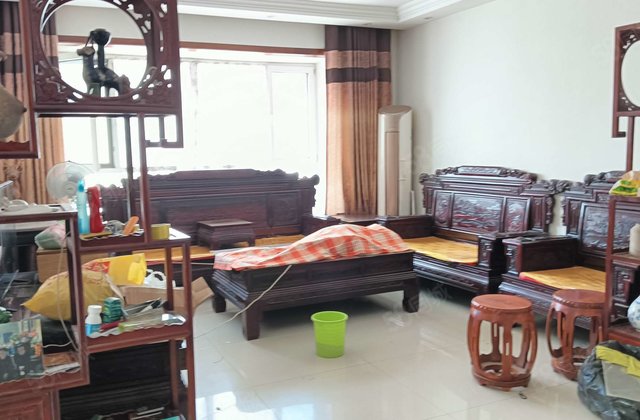 湖边 可看湖景 金柱绿城 电梯好楼层 三室双卫