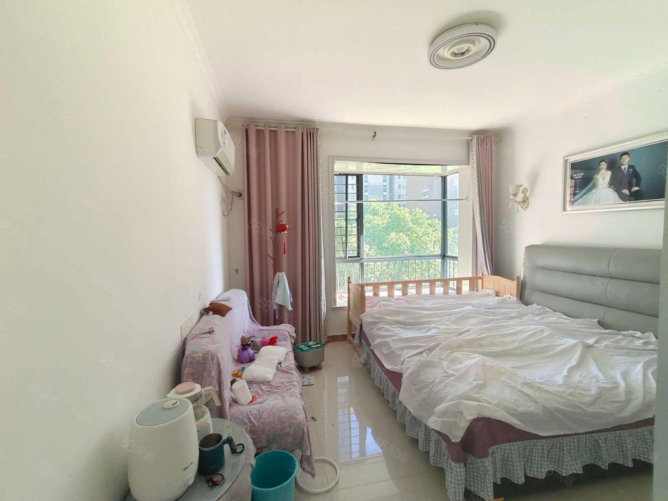 奥林清华3室2厅2卫132㎡南北68万