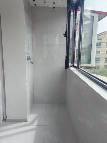 西苑(南区)3室1厅1卫103㎡南北81.5万