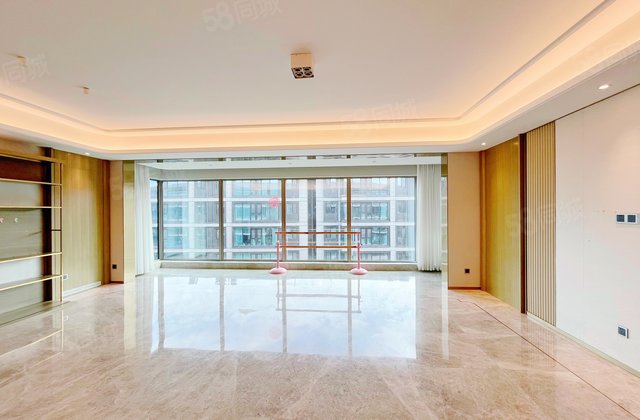 金茂府4室2厅199.17㎡1190万二手房图片