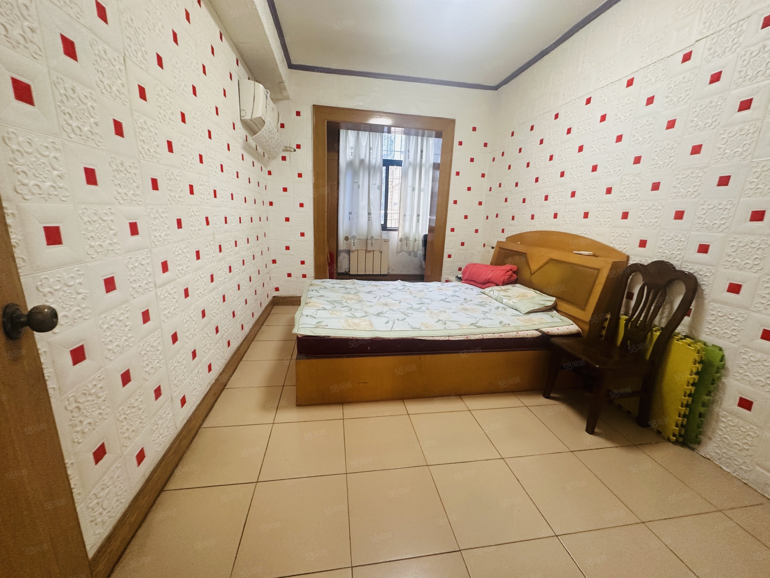 国税花苑3室2厅1卫110㎡南北58.8万