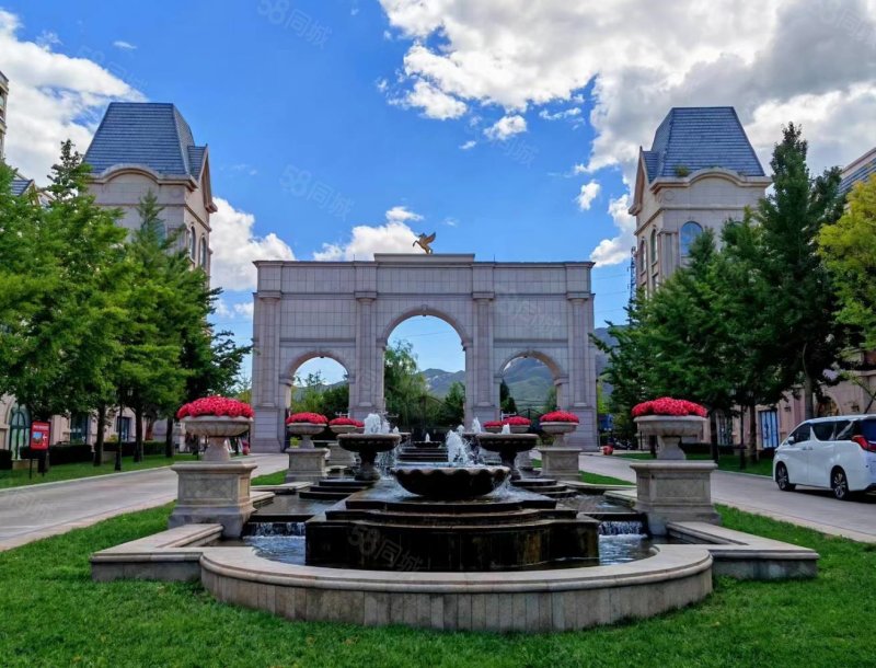 拉斐(降价45万)精装观湖3居业主急售120平米85万赔钱卖,拉菲水岸小区