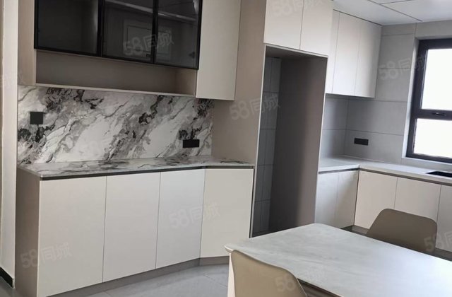 天保新城(东区)3室2厅106㎡62万二手房图片