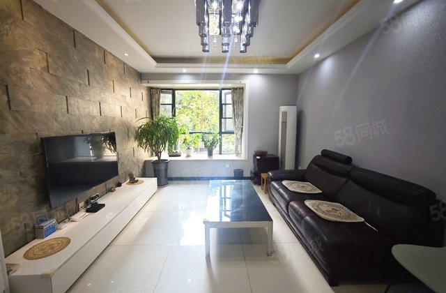 ICON尚郡3室2厅87.95㎡215万二手房图片