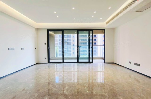 万科翡翠东方3室2厅129.63㎡243万二手房图片