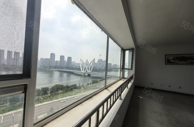 昌润莲城！观景大平层！三面环景！新房未住！带双车位！随时看房