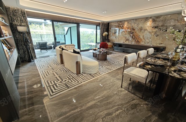 融创宏泰学府壹号4室2厅132㎡93万二手房图片