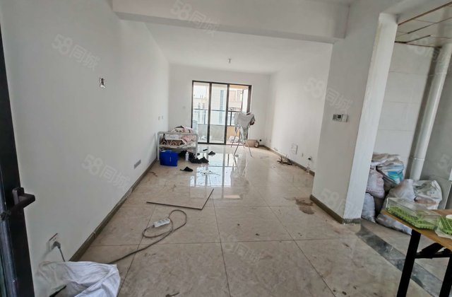 单价六千多 新一中 培文 翰林天悦 十七号院 免大税