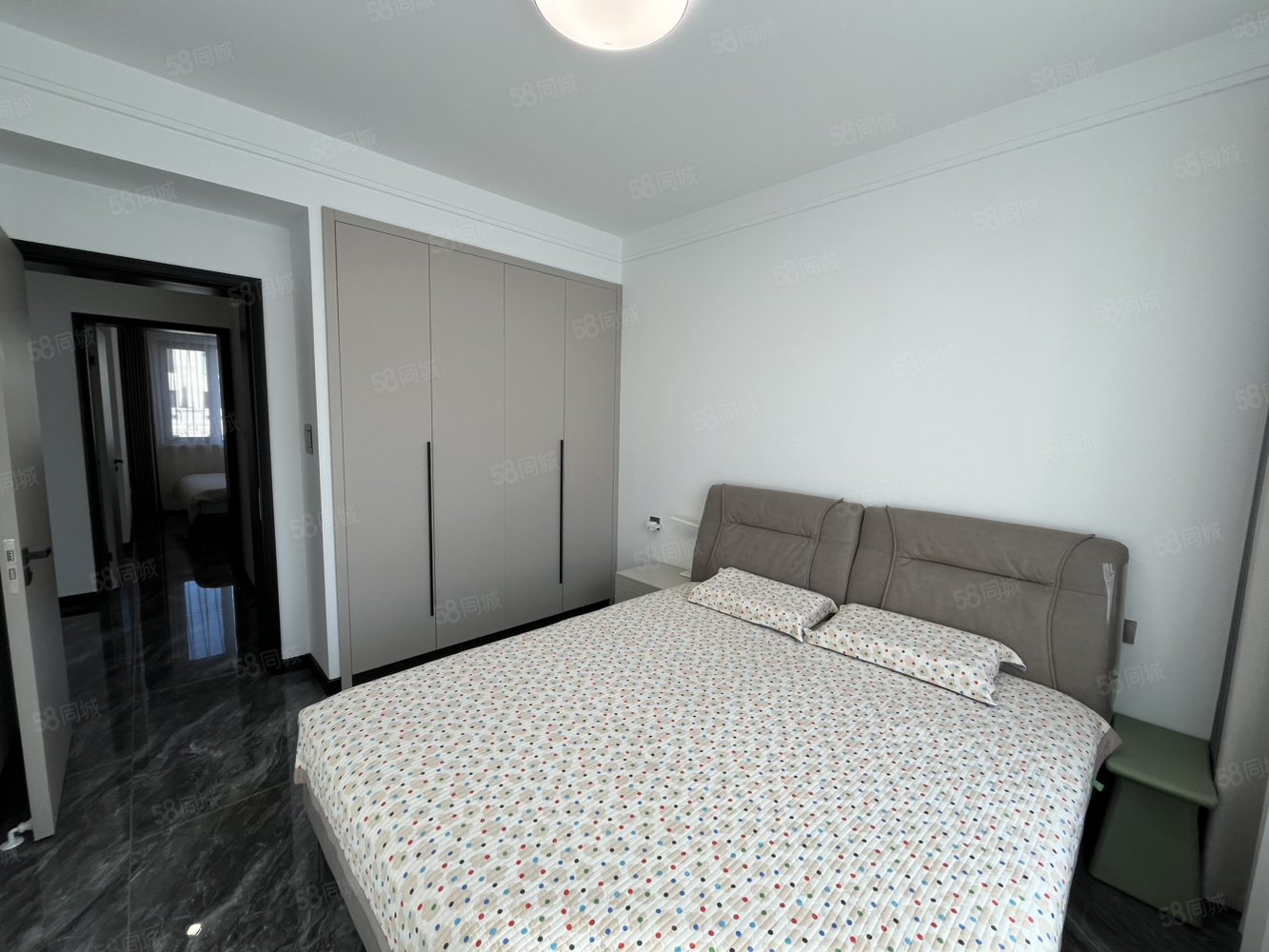 山语城3室2厅2卫115㎡南北86.8万