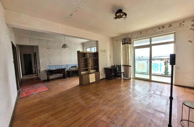 万树森林2期3室2厅122.84㎡116万二手房图片