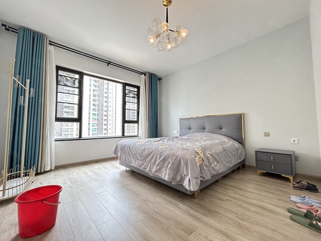 青华海park天玺5室2厅2卫168㎡南北121.6万