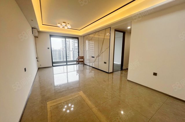 美的云悦江山西园3室2厅93.53㎡120万二手房图片