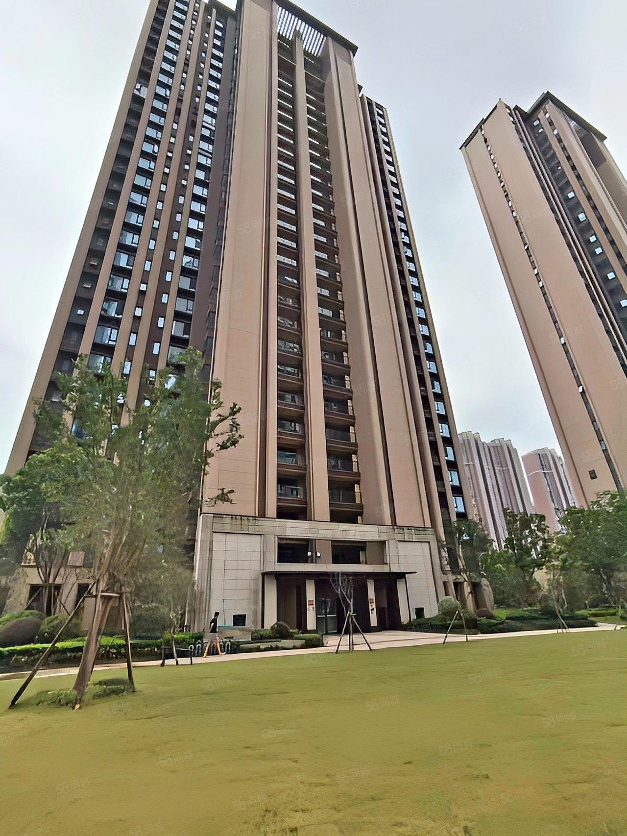 绿地中央公园江悦小区新近医院电梯房配套齐全南北通透