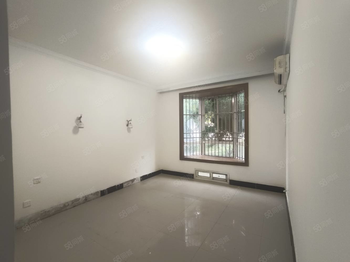 丰水源清华苑3室2厅2卫116㎡南北50万